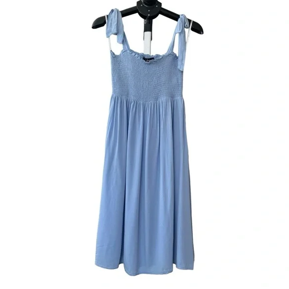Lulus Smocked Midi Dress size Medium Light Blue Tie Shoulder Lined - Picture 1 of 9